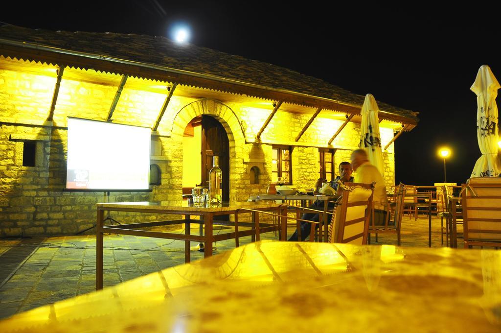 Hotel Kodra Gjirokastër Exterior foto